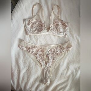 Thistle & Spire Eldridge Lingerie Set in Creme and Gold